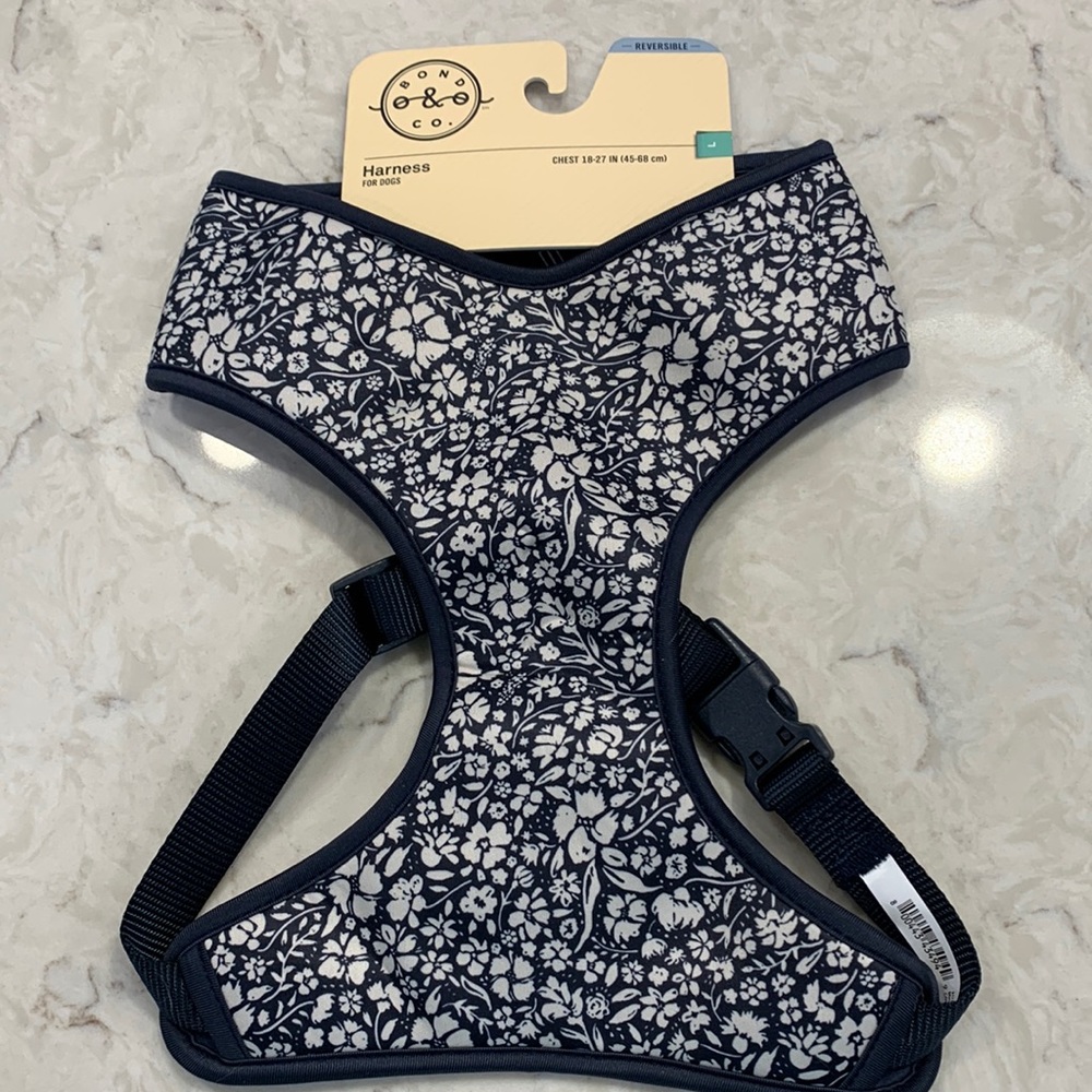 👑 Bond & Co. Reversible Harness NWT Large, XS *BENEFITS ANIMAL RESCUE*